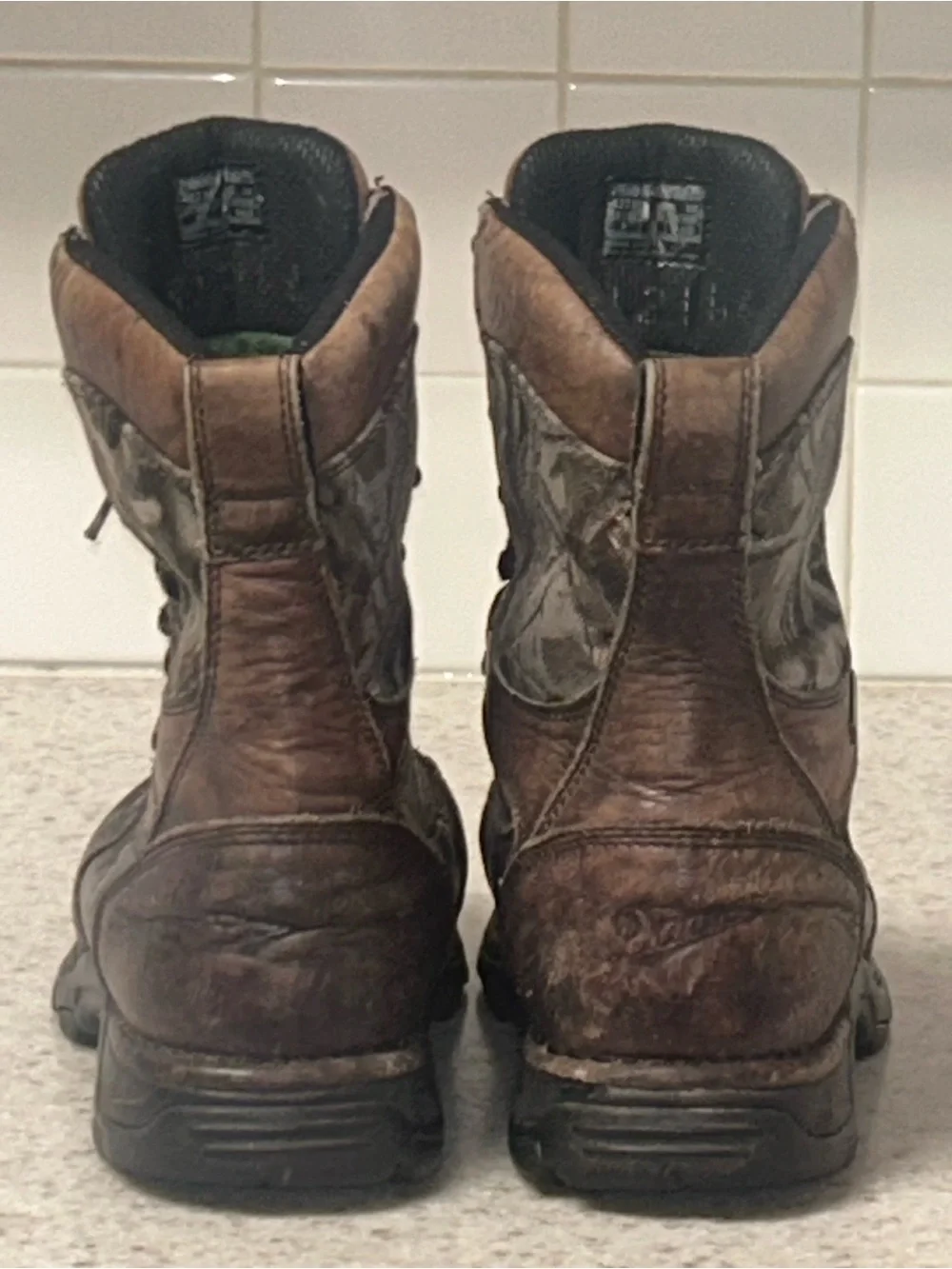 Danner GORE-TEX Men' Brown Camo  Waterproof Hunting Boots Full Grain Leather 9.5